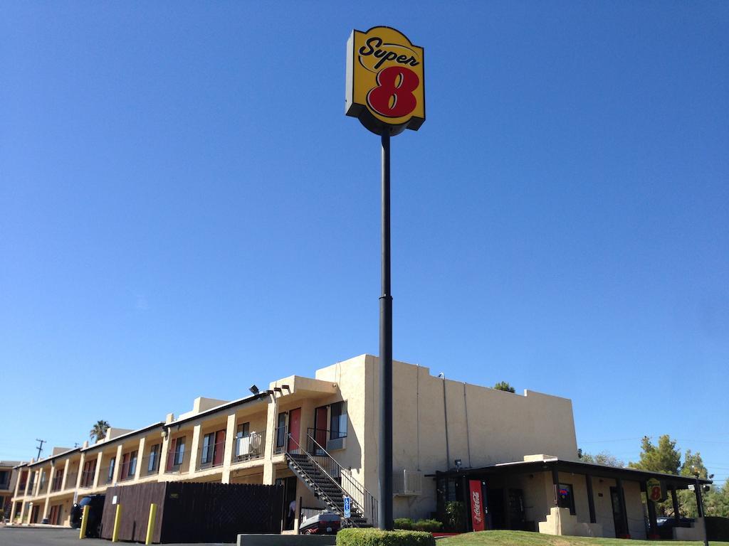 Super 8 By Wyndham Barstow Hotell Eksteriør bilde